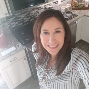 Meet your Posher, Jen